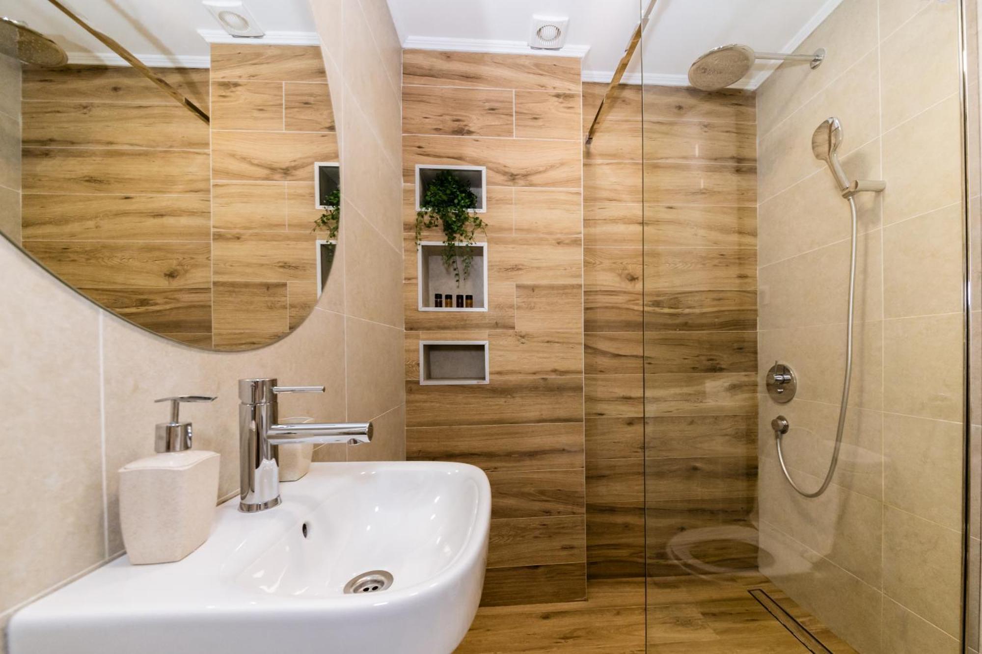Paun Apartment Kotor Eksteriør billede